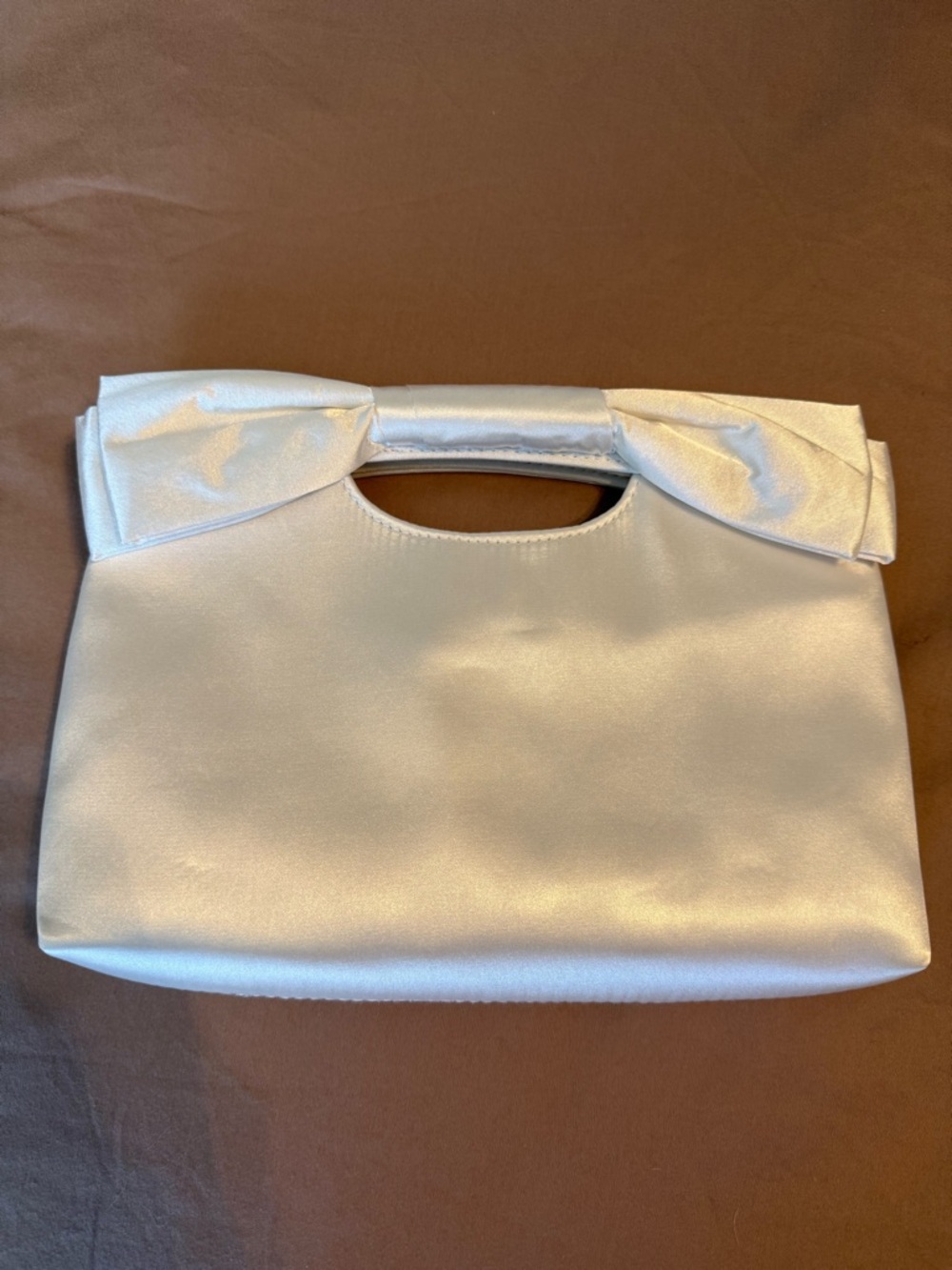 Lulus white bow clutch